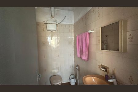 Casa à venda com 278m², 2 quartos e 3 vagas Casa à venda com 278m², 2 quartos e 3 vagasBanheiro 1
