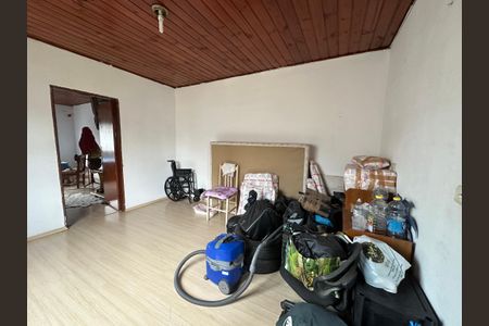 Casa à venda com 278m², 2 quartos e 3 vagas Casa à venda com 278m², 2 quartos e 3 vagasQuarto 4