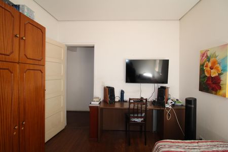 Apartamento à venda com 140m², 4 quartos e 1 vagaQuarto 2