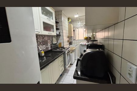 Apartamento à venda com 48m², 2 quartos e 1 vaga Apartamento à venda com 48m², 2 quartos e 1 vagaCozinha
