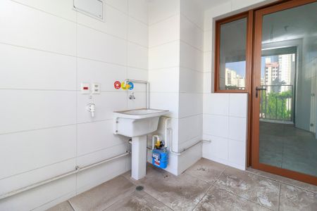 Apartamento à venda com 110m², 3 quartos e 2 vagas Apartamento à venda com 110m², 3 quartos e 2 vagasÁrea de Serviço