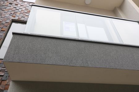 Casa de condomínio à venda com 84m², 2 quartos e 1 vagaFachada