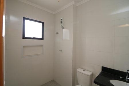 Casa de condomínio à venda com 84m², 2 quartos e 1 vagaBanheiro