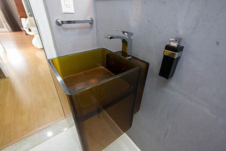 Casa de condomínio para alugar com 316m², 4 quartos e 4 vagas Casa de condomínio para alugar com 316m², 4 quartos e 4 vagasLavabo
