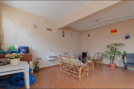 Casa para alugar com 140m², 3 quartos e 5 vagas Casa para alugar com 140m², 3 quartos e 5 vagasÁrea de Serviço