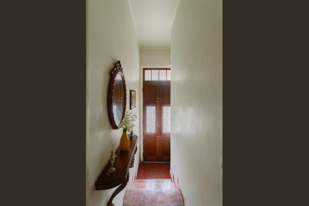 Casa para alugar com 140m², 3 quartos e 5 vagas Casa para alugar com 140m², 3 quartos e 5 vagasHall de entrada