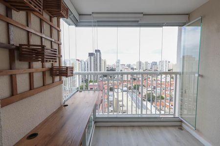 Apartamento à venda com 60m², 2 quartos e 1 vaga Apartamento à venda com 60m², 2 quartos e 1 vagaSacada