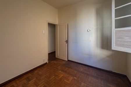 Casa à venda com 235m², 4 quartos e 3 vagas Casa à venda com 235m², 4 quartos e 3 vagasQuarto 1