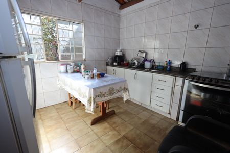 Casa para alugar com 150m², 3 quartos e 3 vagasCozinha