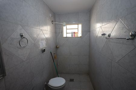 Casa para alugar com 150m², 3 quartos e 3 vagasBanheiro 1