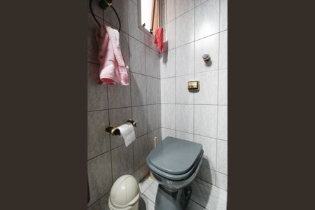 Apartamento à venda com 50m², 2 quartos e 1 vaga Apartamento à venda com 50m², 2 quartos e 1 vagaBanheiro