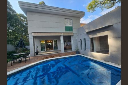 Casa à venda com 330m², 4 quartos e 5 vagas Casa à venda com 330m², 4 quartos e 5 vagasFoto 37