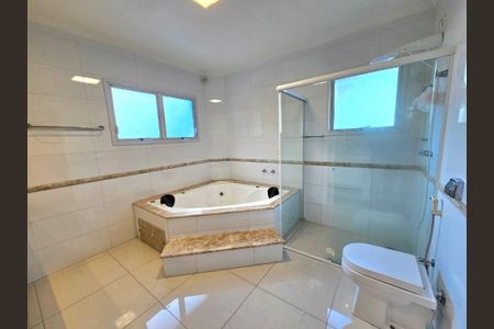 Casa à venda com 330m², 4 quartos e 5 vagas Casa à venda com 330m², 4 quartos e 5 vagasFoto 19