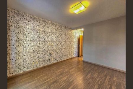 Casa à venda com 330m², 4 quartos e 5 vagas Casa à venda com 330m², 4 quartos e 5 vagasSuíte 4