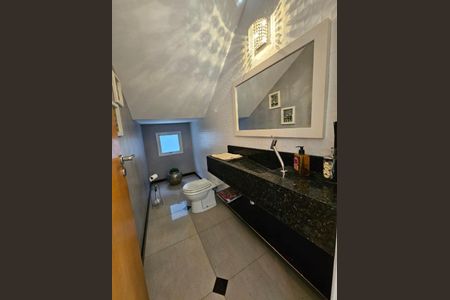 Casa à venda com 330m², 4 quartos e 5 vagas Casa à venda com 330m², 4 quartos e 5 vagasFoto 22