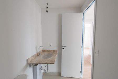 Apartamento para alugar com 75m², 2 quartos e 1 vaga Apartamento para alugar com 75m², 2 quartos e 1 vagaBanheiro