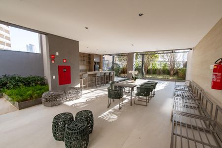 Apartamento para alugar com 75m², 2 quartos e 1 vaga Apartamento para alugar com 75m², 2 quartos e 1 vagaÁrea comum - Churrasqueira