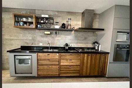 Apartamento à venda com 3 quartos, 148m² em Jardim Fonte do Morumbi, São Paulo