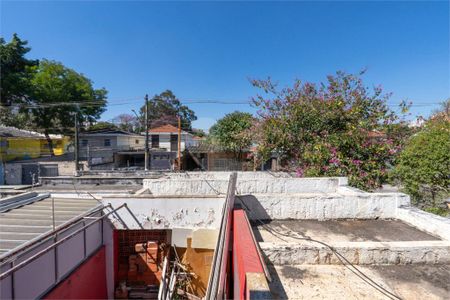 Casa à venda com 210m², 4 quartos e 4 vagas