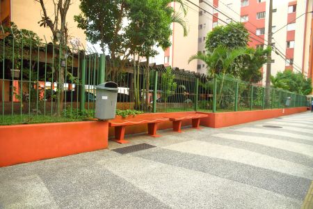 Apartamento à venda com 61m², 2 quartos e 1 vagaÁrea comum