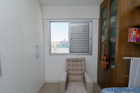 Apartamento à venda com 98m², 3 quartos e 3 vagasQuarto 2
