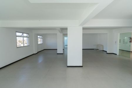 Apartamento à venda com 98m², 3 quartos e 3 vagasÁrea comum - Salão de festas