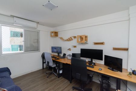 Apartamento à venda com 98m², 3 quartos e 3 vagasQuarto 1