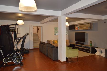 Casa à venda com 234m², 3 quartos e 2 vagasÁrea de lazer inferior