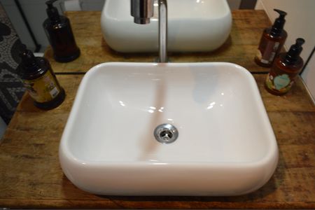 Casa à venda com 234m², 3 quartos e 2 vagasBanheiro da Área de Lazer inferior