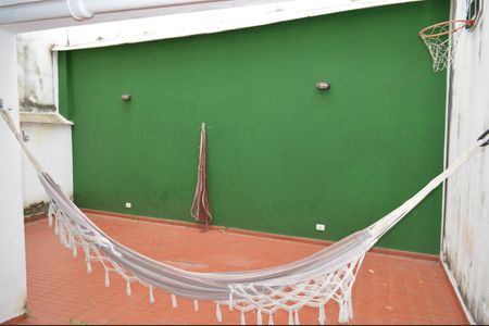 Casa à venda com 234m², 3 quartos e 2 vagasQuintal