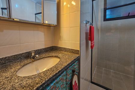 Apartamento para alugar com 90m², 2 quartos e 1 vaga Apartamento para alugar com 90m², 2 quartos e 1 vagaBanheiro