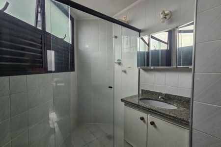 Apartamento para alugar com 90m², 2 quartos e 1 vaga Apartamento para alugar com 90m², 2 quartos e 1 vagaBanheiro da Suíte