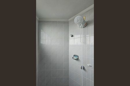 Apartamento para alugar com 90m², 2 quartos e 1 vaga Apartamento para alugar com 90m², 2 quartos e 1 vagaBanheiro da Suíte