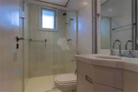 Casa à venda com 471m², 4 quartos e 6 vagas