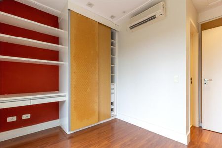 Casa à venda com 471m², 4 quartos e 6 vagas