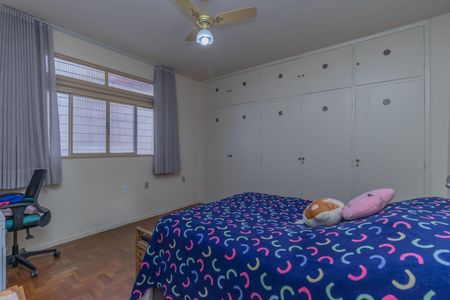 Apartamento à venda com 160m², 4 quartos e 2 vagas Apartamento à venda com 160m², 4 quartos e 2 vagasQuarto 3