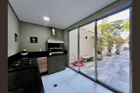Apartamento para alugar com 115m², 3 quartos e 2 vagas Apartamento para alugar com 115m², 3 quartos e 2 vagasÁrea comum - Churrasqueira