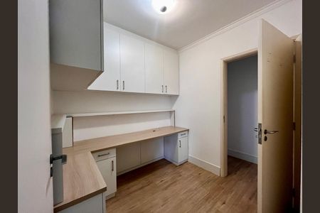 Apartamento para alugar com 115m², 3 quartos e 2 vagas Apartamento para alugar com 115m², 3 quartos e 2 vagasEscritório