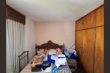 Apartamento à venda com 191m², 3 quartos e 2 vagas Apartamento à venda com 191m², 3 quartos e 2 vagasSuíte 1