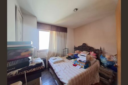 Apartamento à venda com 191m², 3 quartos e 2 vagas Apartamento à venda com 191m², 3 quartos e 2 vagasSuíte 1