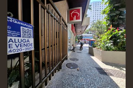 Apartamento à venda com 191m², 3 quartos e 2 vagas Apartamento à venda com 191m², 3 quartos e 2 vagasPlaca