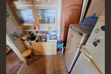 Apartamento à venda com 191m², 3 quartos e 2 vagas Apartamento à venda com 191m², 3 quartos e 2 vagasCozinha