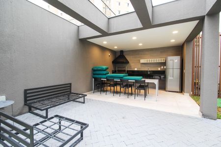 Apartamento à venda com 29m², 1 quarto e sem vaga Apartamento à venda com 29m², 1 quarto e sem vagaÁrea comum - Churrasqueira