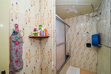 Casa à venda com 200m², 3 quartos e 5 vagas Casa à venda com 200m², 3 quartos e 5 vagasBanheiro