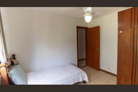 Casa de condomínio à venda com 136m², 4 quartos e 3 vagas Casa de condomínio à venda com 136m², 4 quartos e 3 vagasQuarto 2