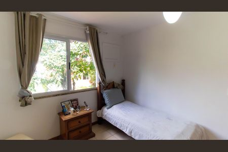 Casa de condomínio à venda com 136m², 4 quartos e 3 vagas Casa de condomínio à venda com 136m², 4 quartos e 3 vagasQuarto 2