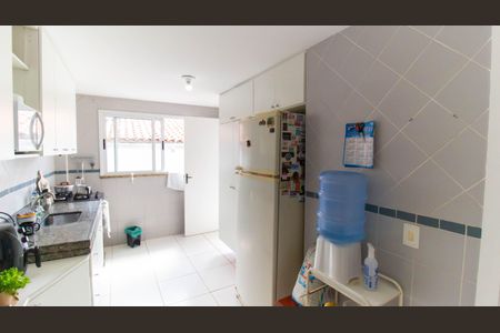 Casa de condomínio à venda com 136m², 4 quartos e 3 vagas Casa de condomínio à venda com 136m², 4 quartos e 3 vagasCozinha