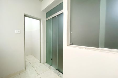 Apartamento à venda com 60m², 1 quarto e sem vaga Apartamento à venda com 60m², 1 quarto e sem vagaÁrea de Serviço