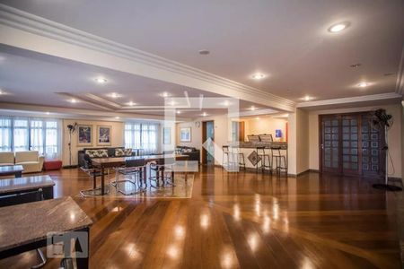 Apartamento à venda com 130m², 3 quartos e 3 vagas Apartamento à venda com 130m², 3 quartos e 3 vagasÁrea comum - Salão de festas