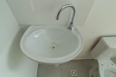 Apartamento para alugar com 43m², 2 quartos e 1 vagaBanheiro Social